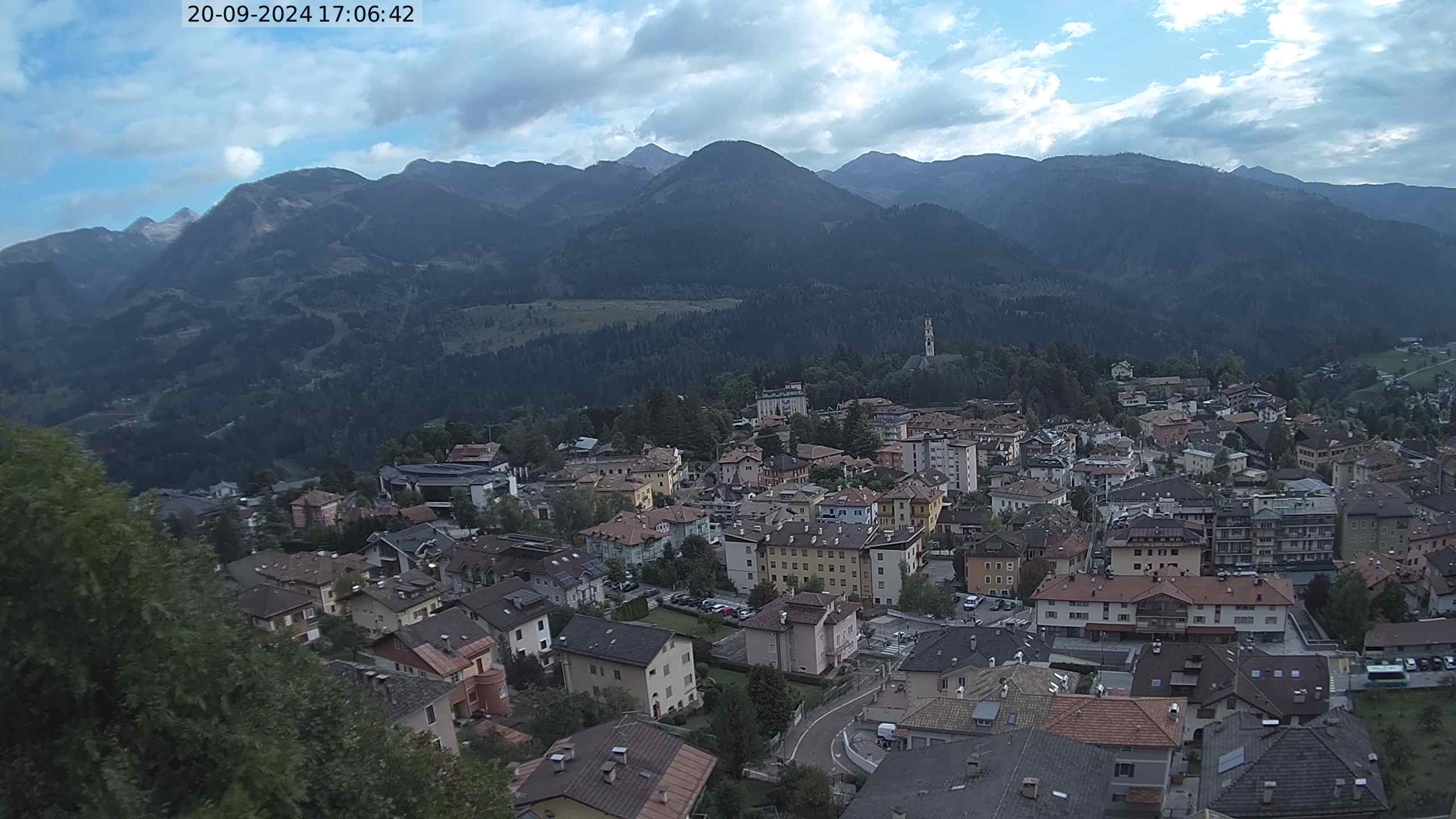 Vista di Cavalese Webcam Pagoda